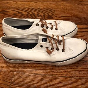 Lightly worn Sperry top-siders